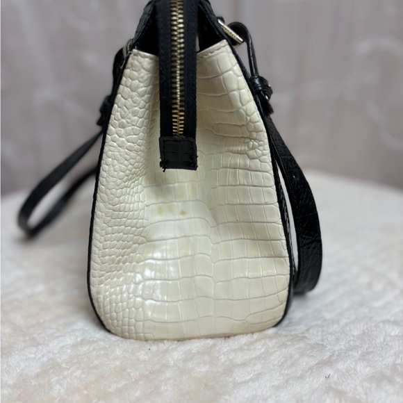 Brahmin Alice Ivory Shoulder Bag - Picture 5 of 15